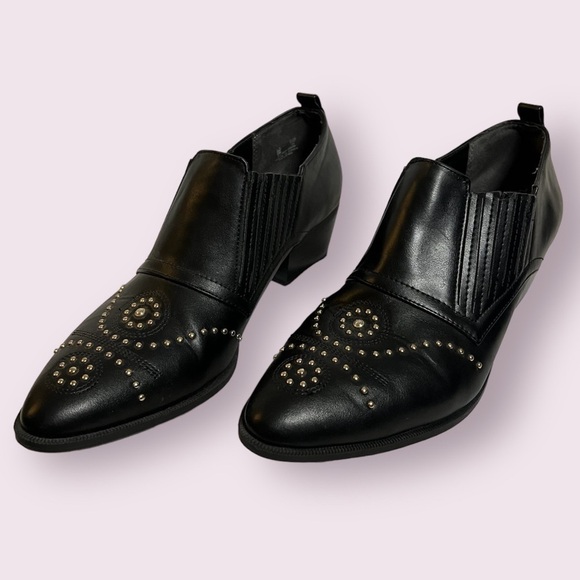 Circus by Sam Edelman Helena Black Studded Ankle Boots 8 - Picture 1 of 10
